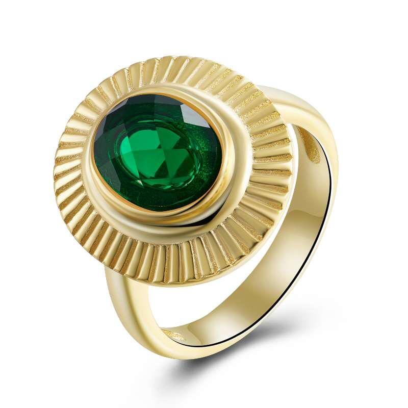 Emerald Venetian Ring